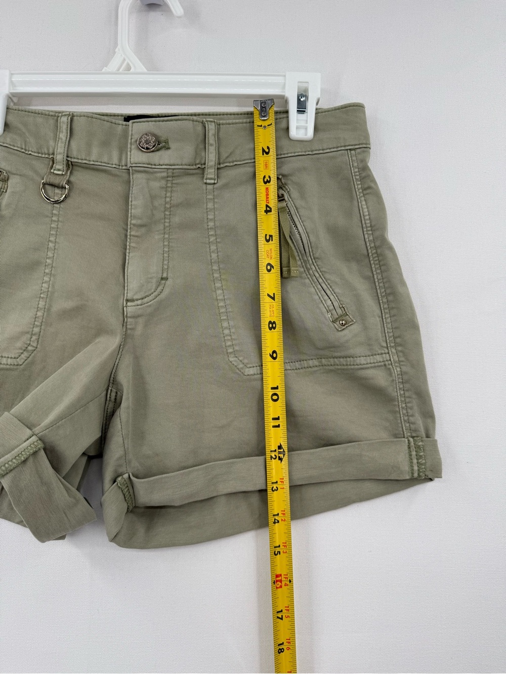 White House Black Market WHBM Olive Green Cargo Shorts Mid Rise Utility 4.5” - Picture 11 of 13